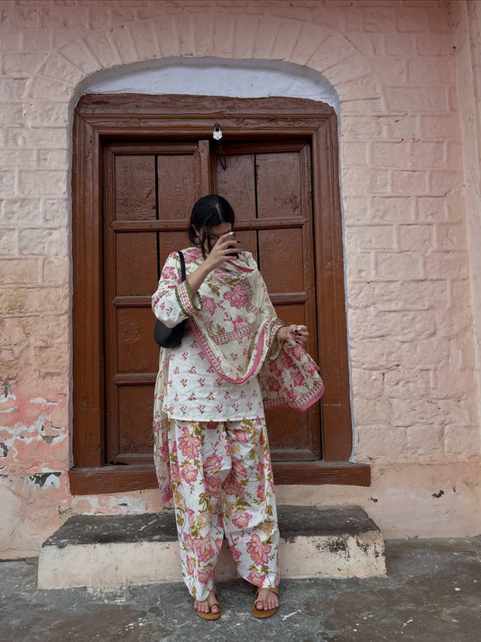 Cream Floral Printed Maslin Kurti with Farshi Pant & Georgette Dupatta