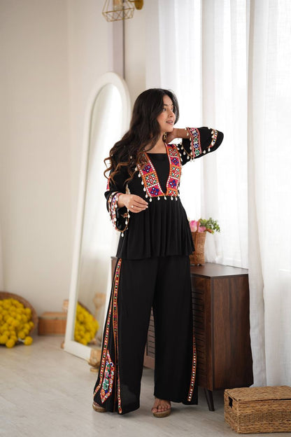 Black Gujarati Gamthi Work & Mirror Work Palazzo Suit