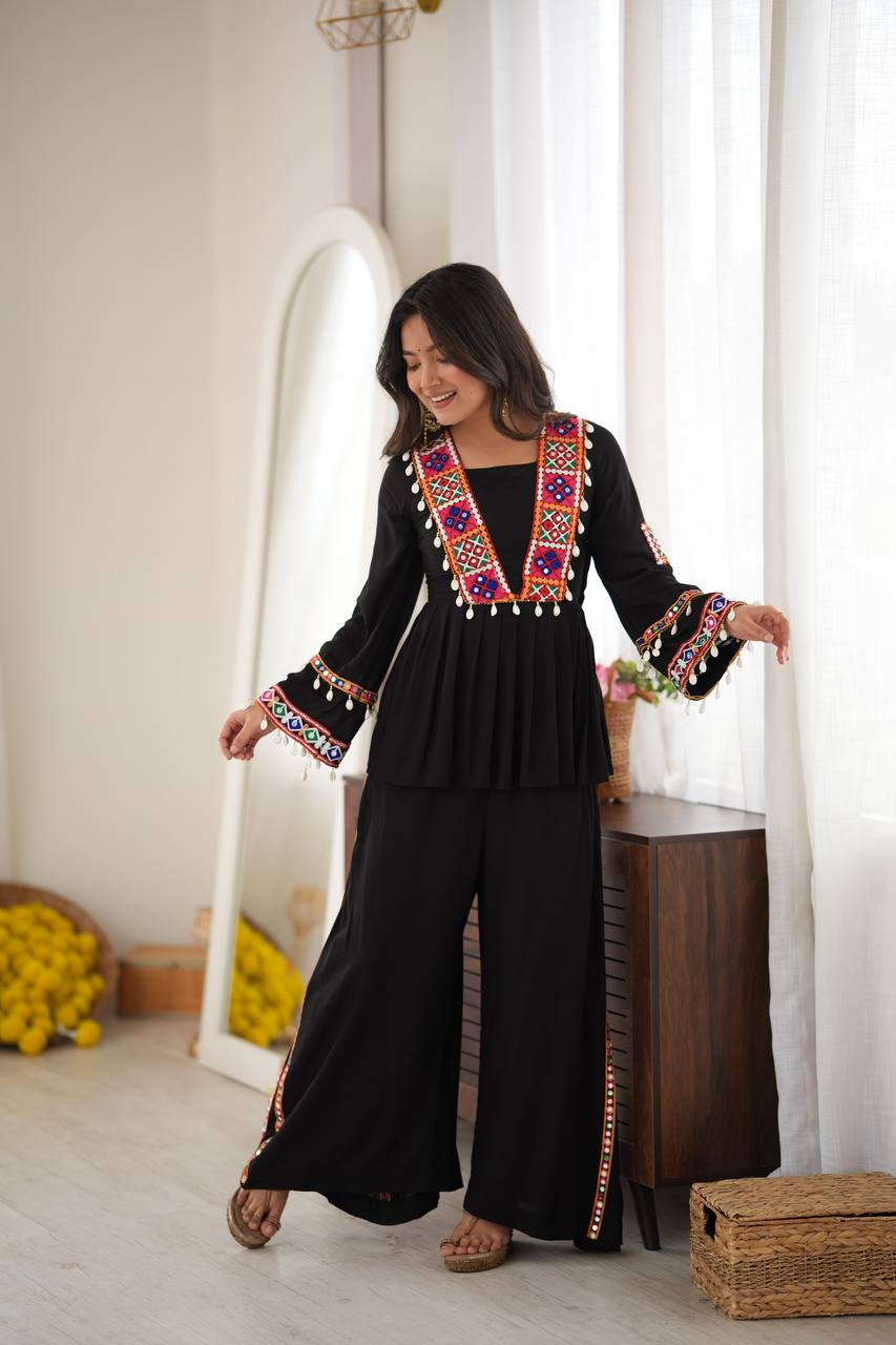 Black Gujarati Gamthi Work & Mirror Work Palazzo Suit