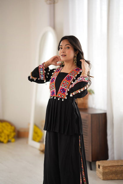 Black Gujarati Gamthi Work & Mirror Work Palazzo Suit