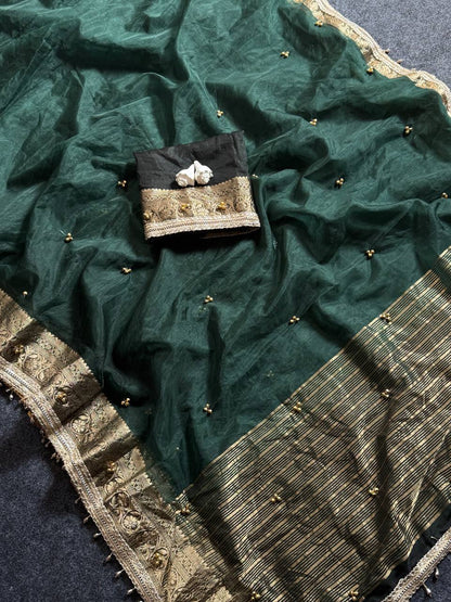 Ghungroo Border Saree with Golden Zari Work & Decorative Tassels