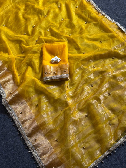 Ghungroo Border Saree with Golden Zari Work & Decorative Tassels