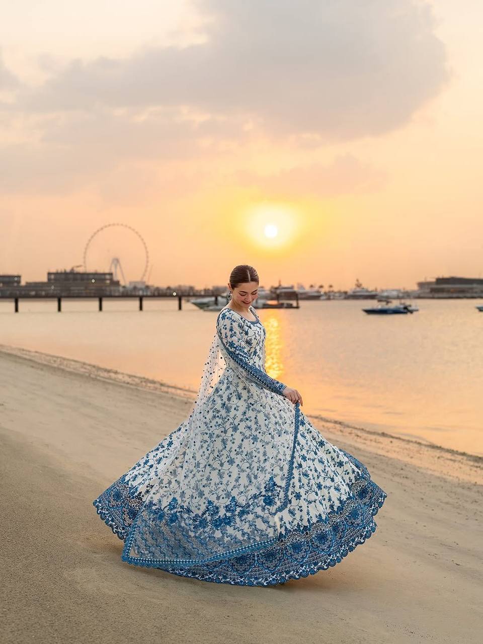 hania amir blue dress Aamir Inspired Elegant White & Floral Anarkali Gown with Dupatta Red / XXL-44 Anarkali Inner Length Size:55IN To A Dressy Dresses no-returns:2024-04-12_2027-09-02