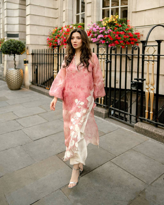 Mahira Khan Inspired Pink Organza Kurti Shrug with Pant