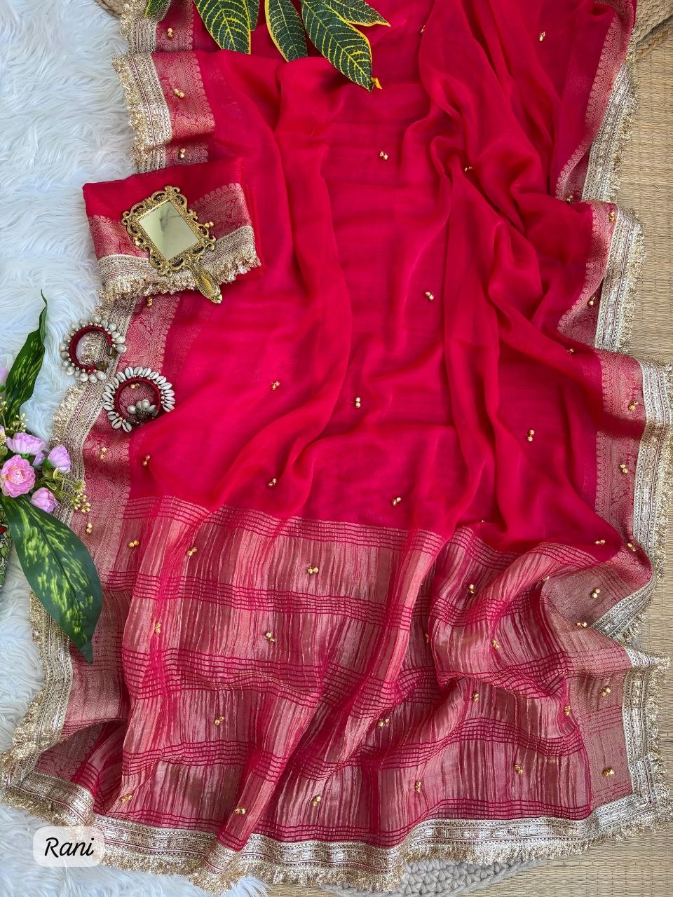 Fendy Chiffon Ghungroo Saree with Golden Zari Border & Decorative Tassels