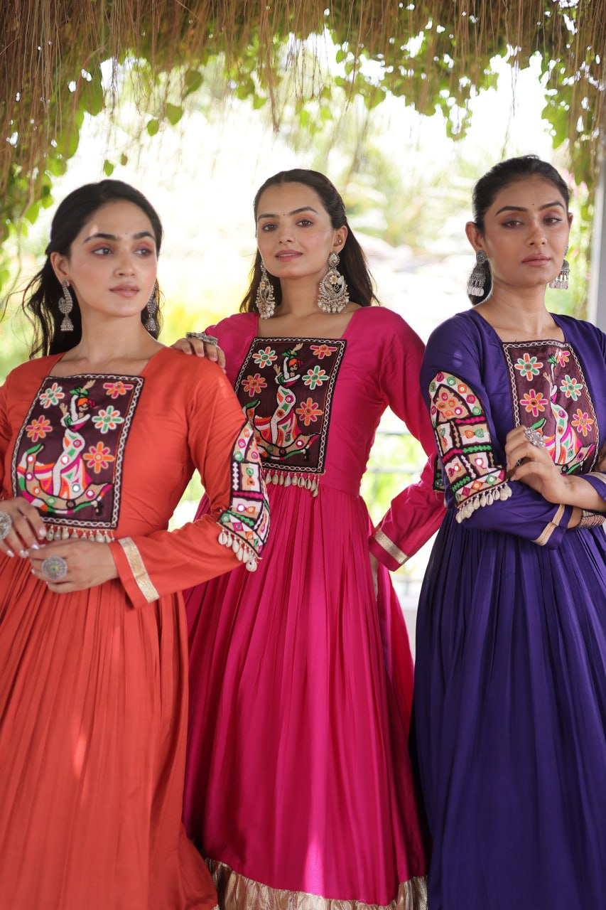 Rayon Kutchi Gamthi Work Gown