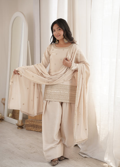 Elegant Ivory Silk Farshi Salwar Suit with Embroidered Dori & Jari Work Dupatta