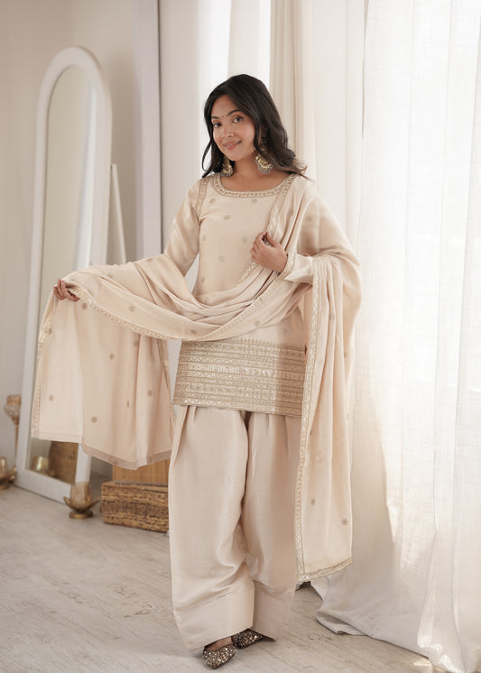 Elegant Ivory Silk Farshi Salwar Suit with Embroidered Dori & Jari Work Dupatta