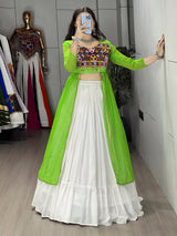 Parrot Green