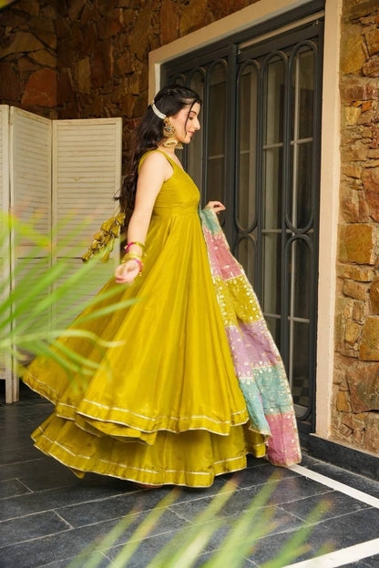 Elegant Chinnon Silk Anarkali Set for Festive Wear