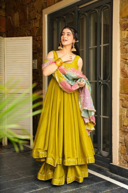 Elegant Chinnon Silk Anarkali Set for Festive Wear