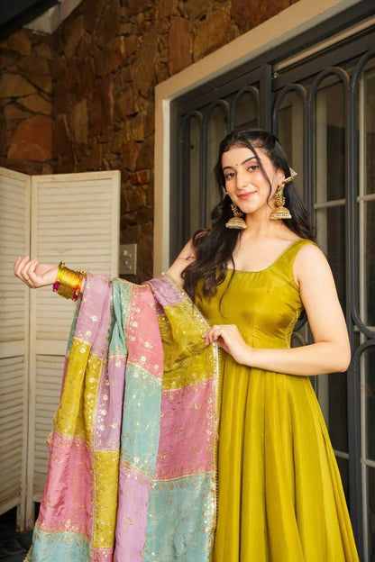 Elegant Chinnon Silk Anarkali Set for Festive Wear