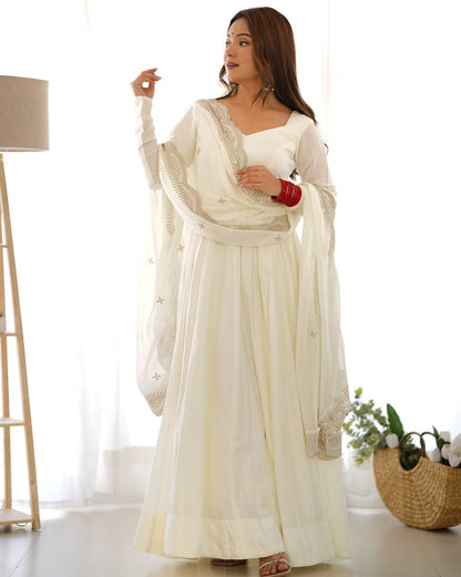 Plain Off white Anarkali with embroidered dupatta