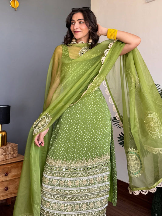 Elegant Green Bandhani Faux Georgette Suit with Pearl Moti & Real Mirror Handwork